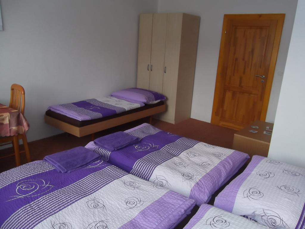 Penzion Apartmany Zlín Extérieur photo